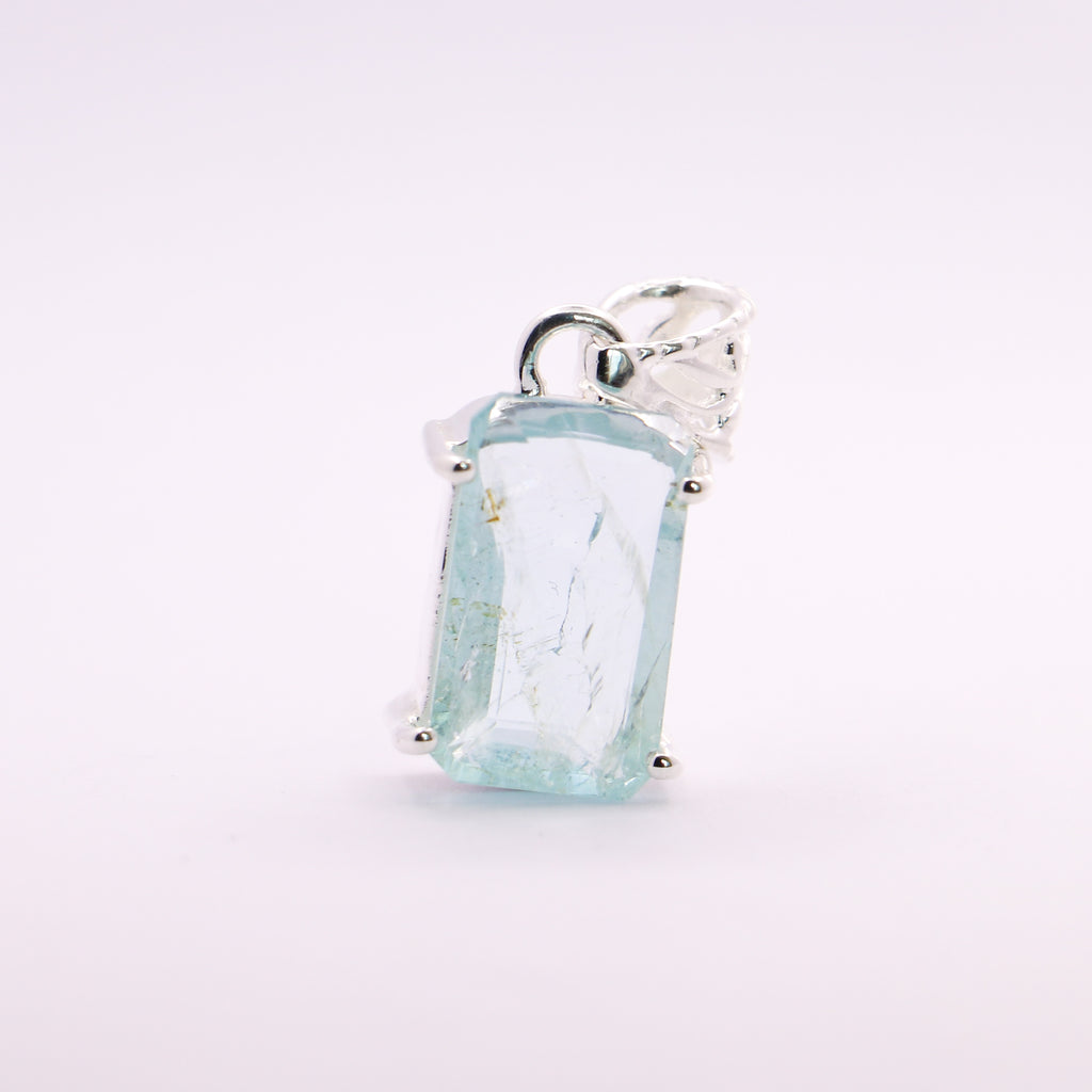 Aquamarine Pendant | Sterling Silver - Earthly Beauty Jewellery