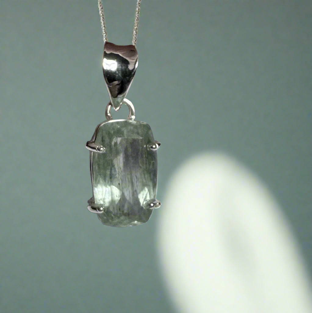 Aquamarine Pendant | Sterling Silver