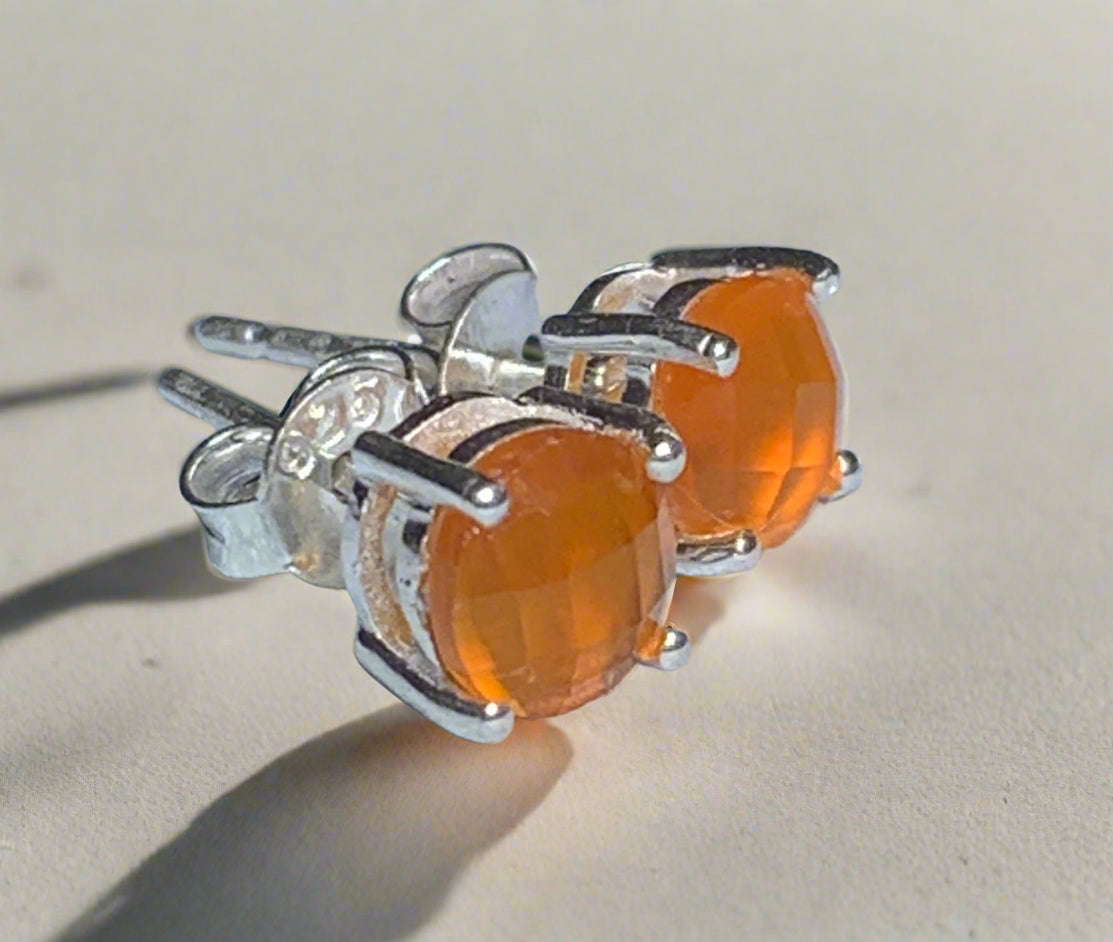 Facetted Carnelian Studs