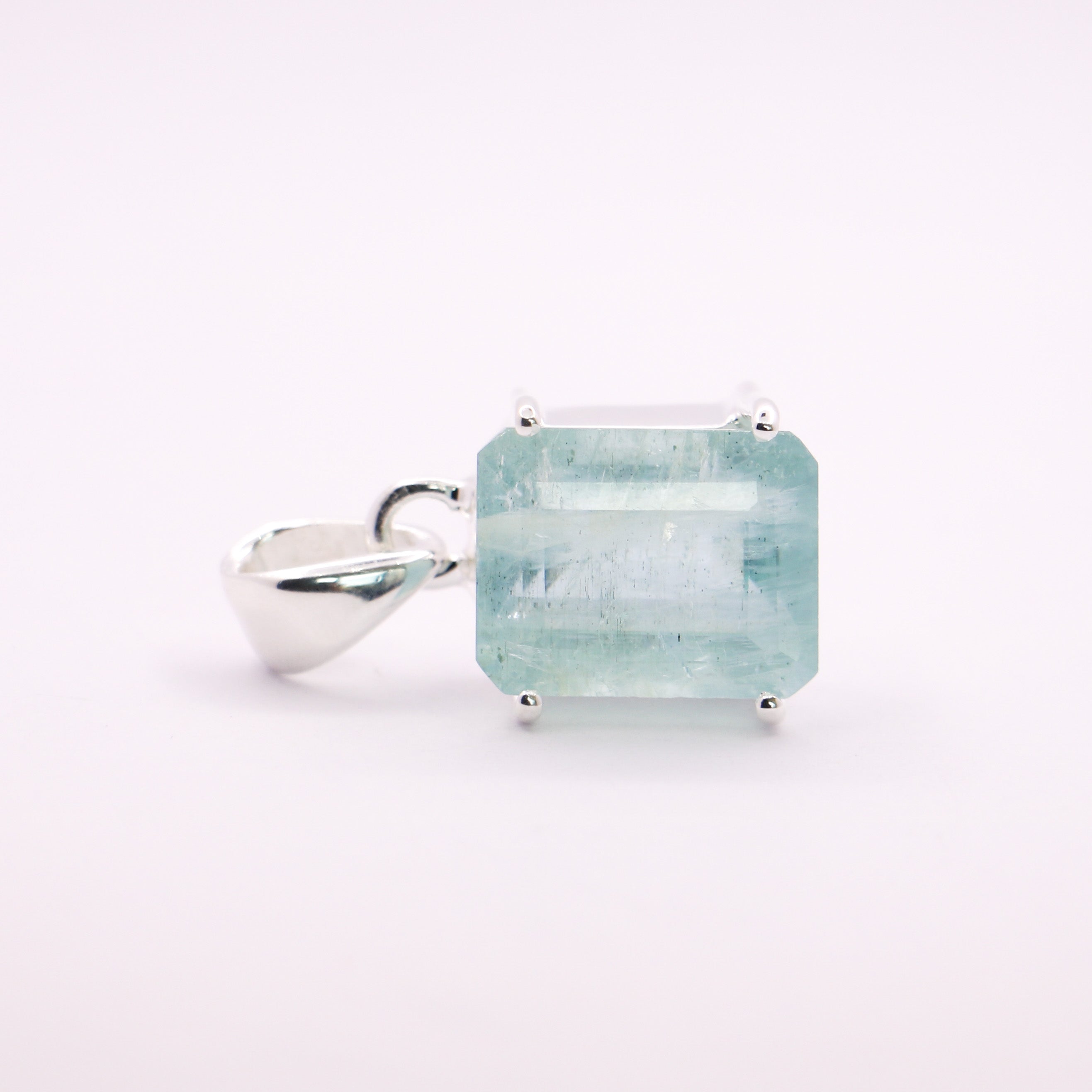 Aquamarine Pendant | Sterling Silver - Earthly Beauty Jewellery