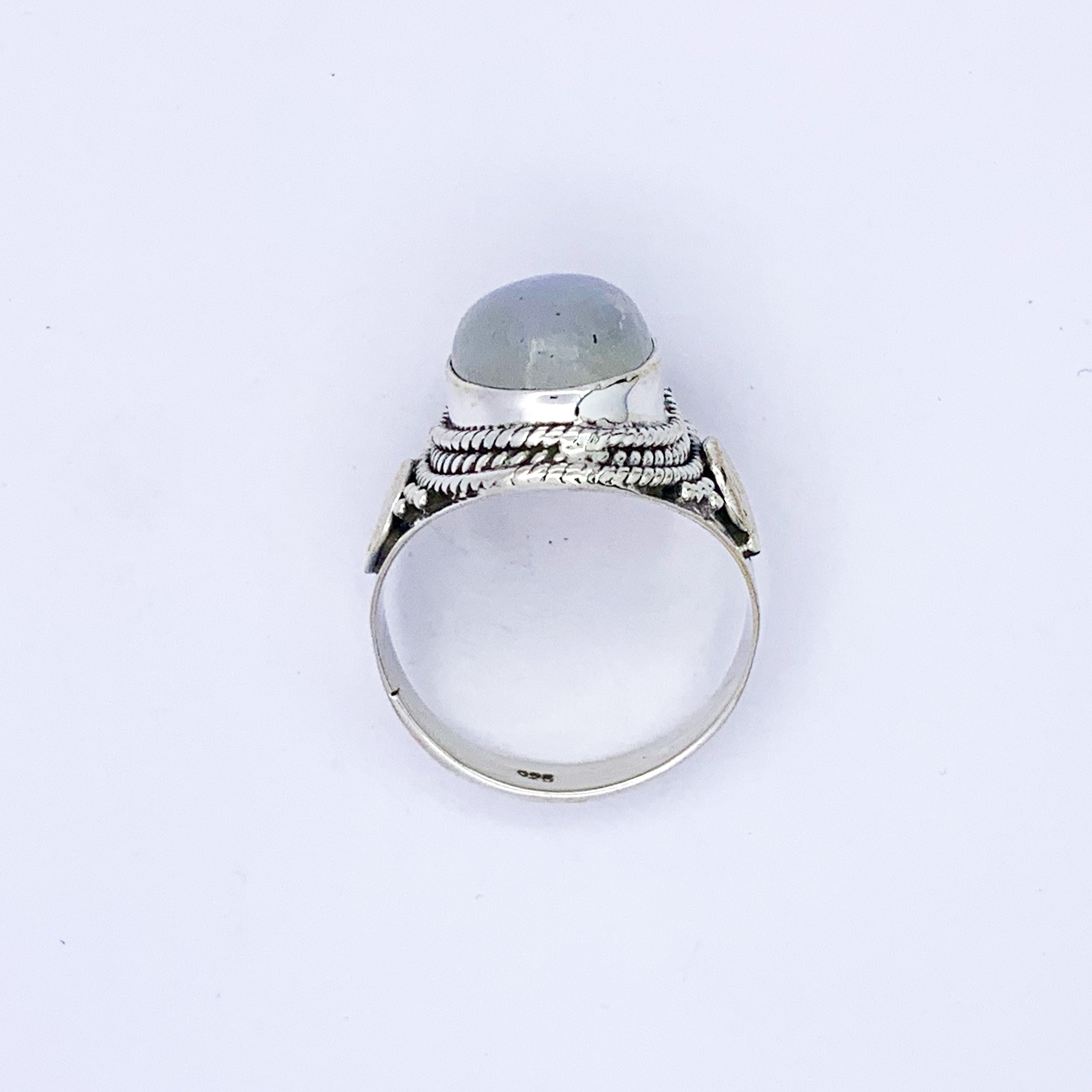 Moonstone Ring | Sterling Silver - Earthly Beauty Jewellery